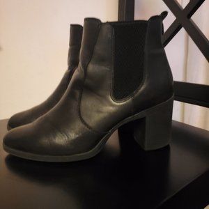 Giani Bernini Ankle Boots